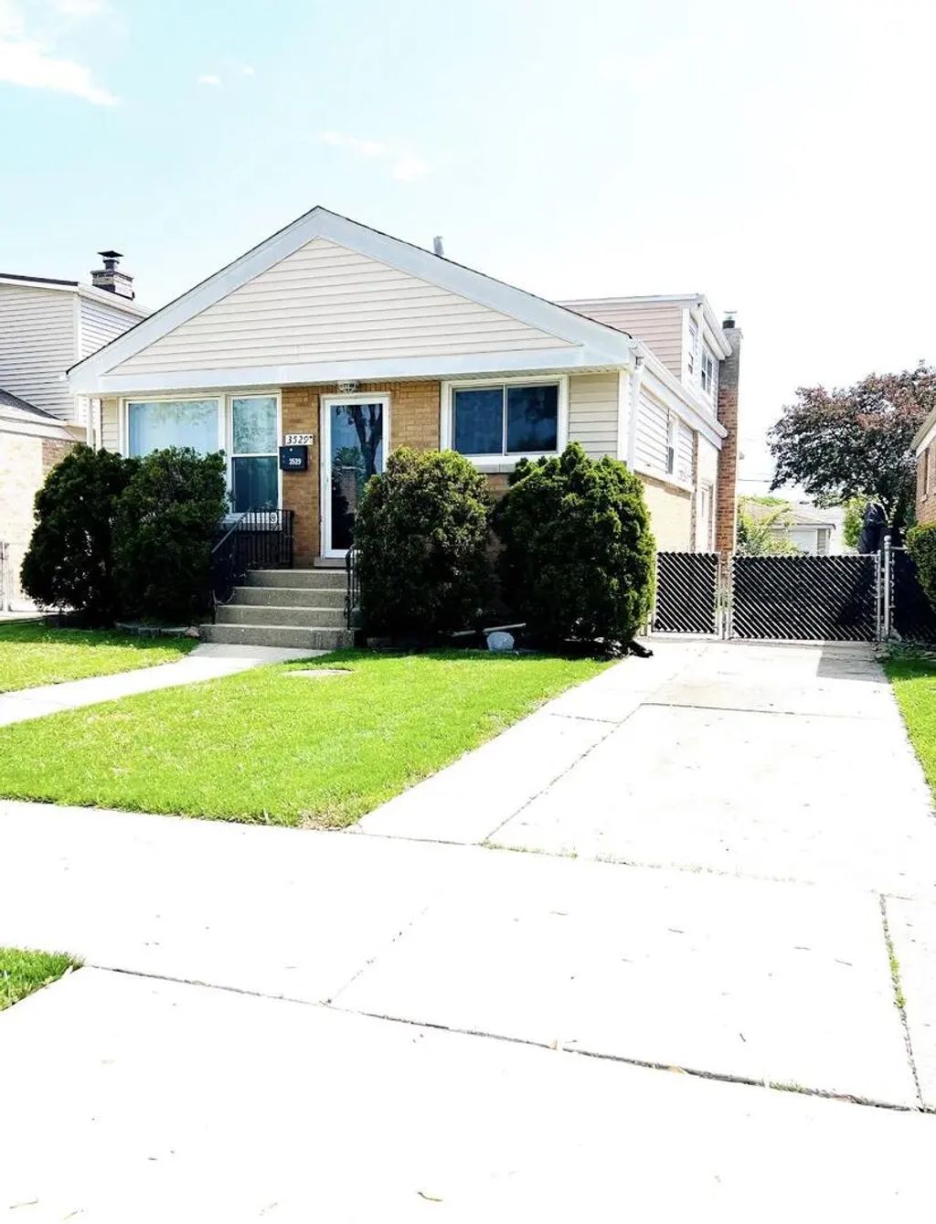 3529 N George Street, Franklin Park