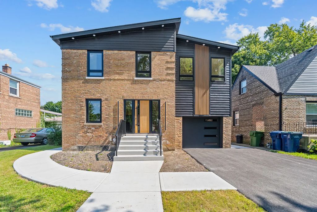 3448 W Clark Drive, Evergreen Park