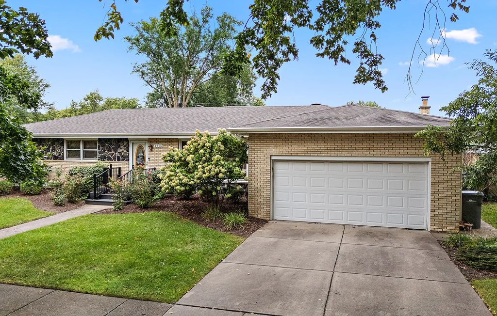 8616 W 145th Street, Orland Park