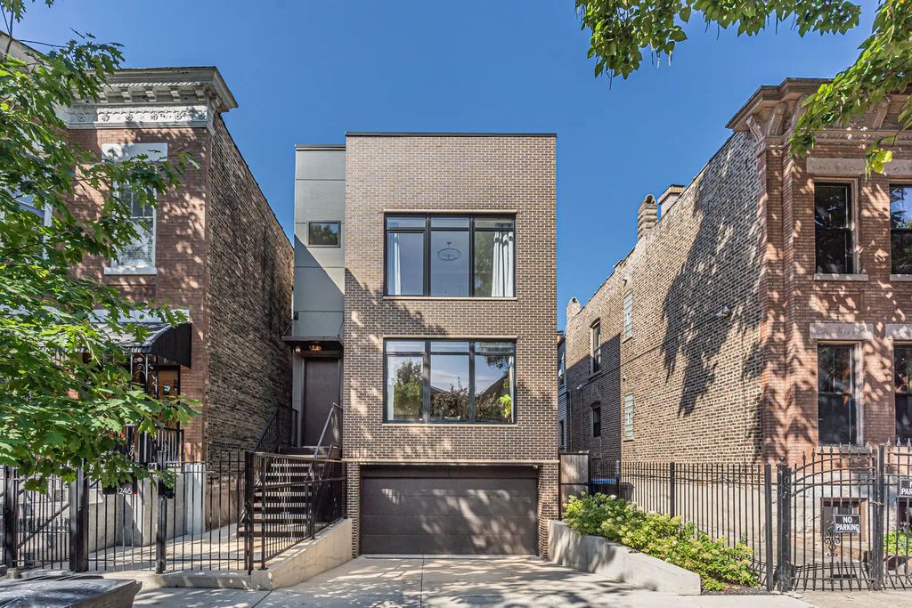 1246 N Marion Court, Chicago