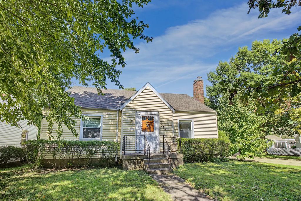 312 E Washington Street, Urbana