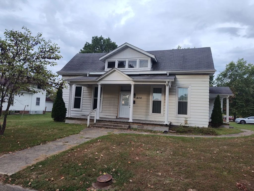 600 S Washington Street, Mcleansboro