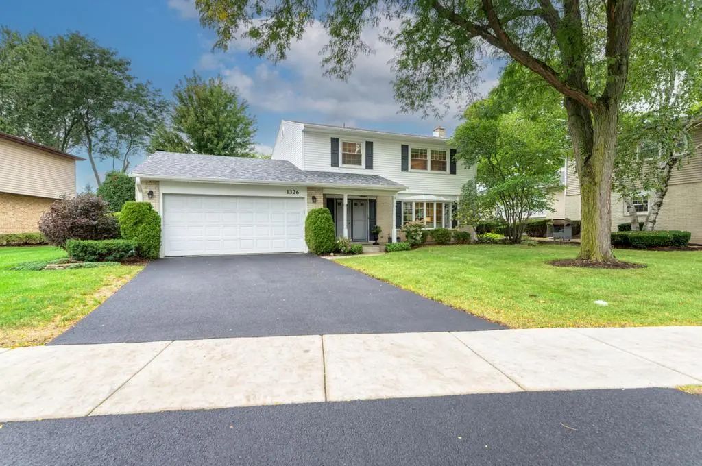 1326 S Fernandez Avenue, Arlington Heights