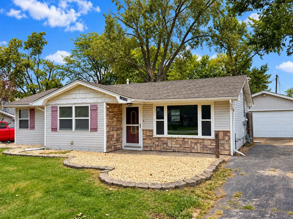 16664 W 146 Place, Lockport