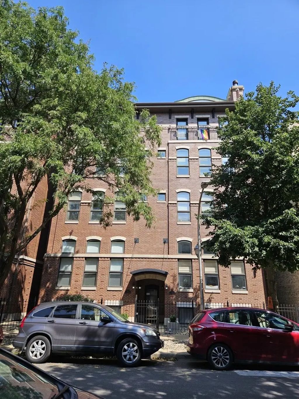 924 W Dakin Street 1, Chicago