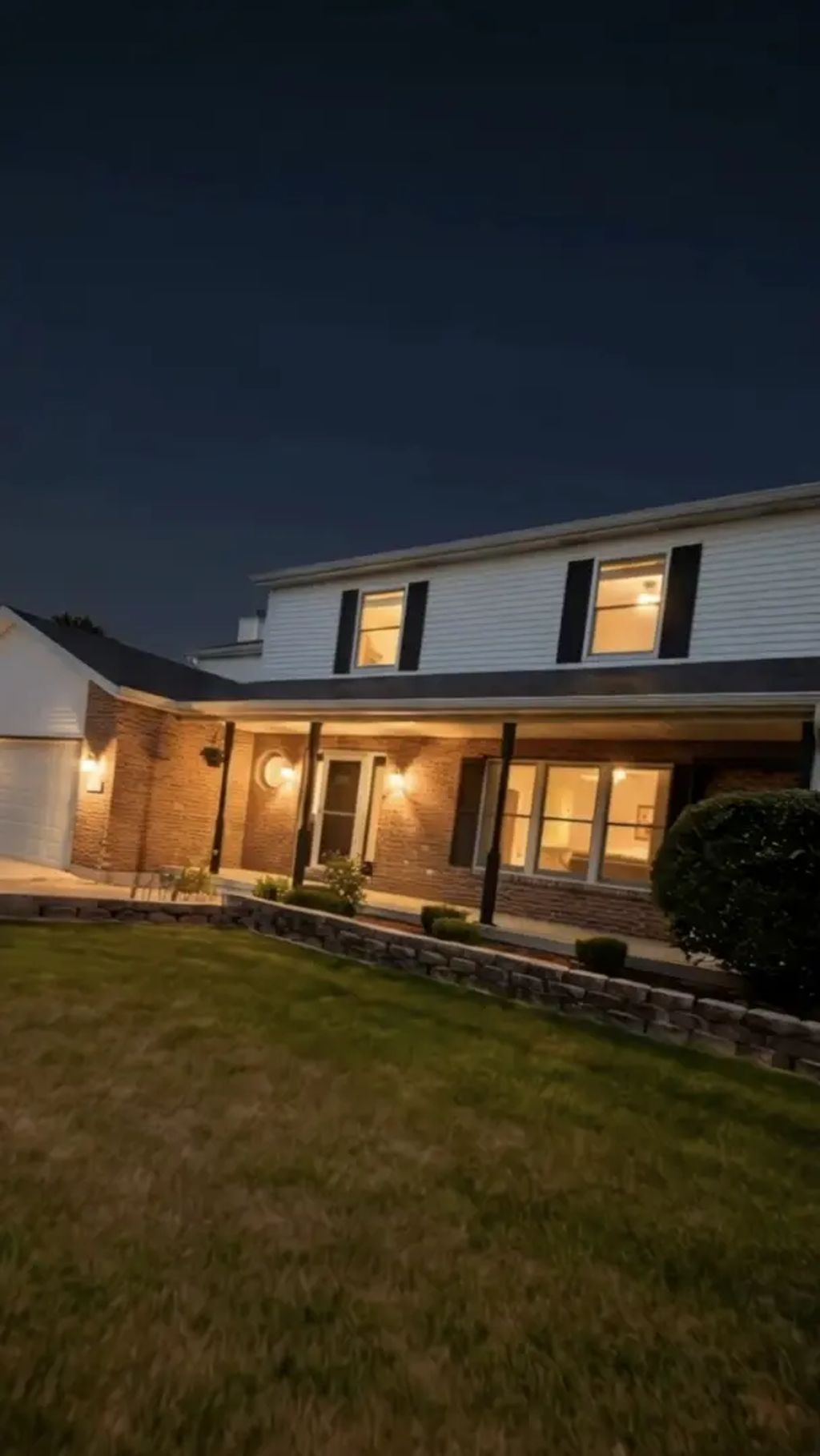 24821 S River Trail, Channahon