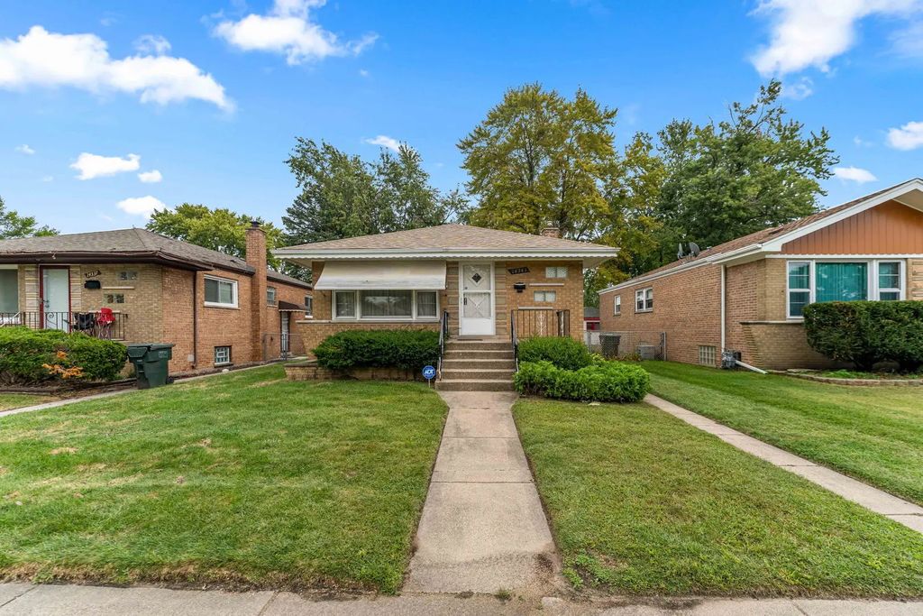 14341 Kimbark Avenue, Dolton