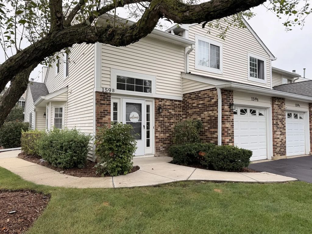 159 Winchester Drive B, Streamwood