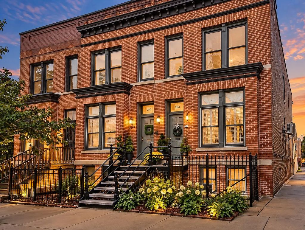 2151 W Polk Street, Chicago
