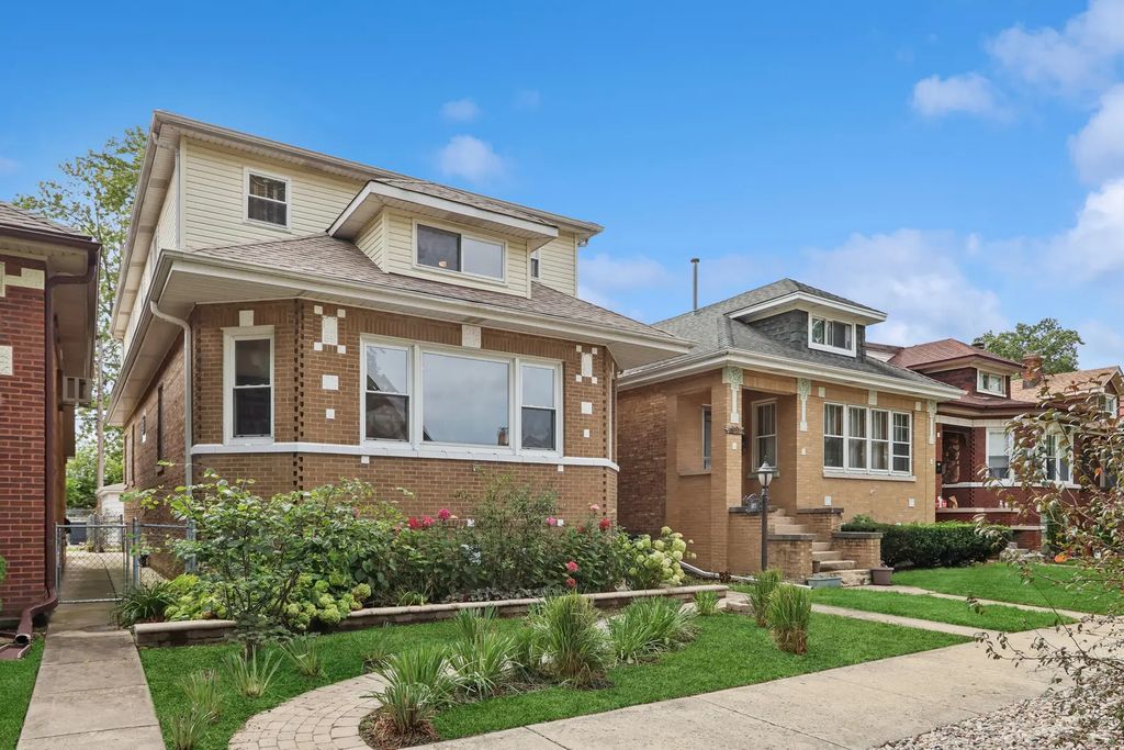 7815 W Westwood Drive, Elmwood Park