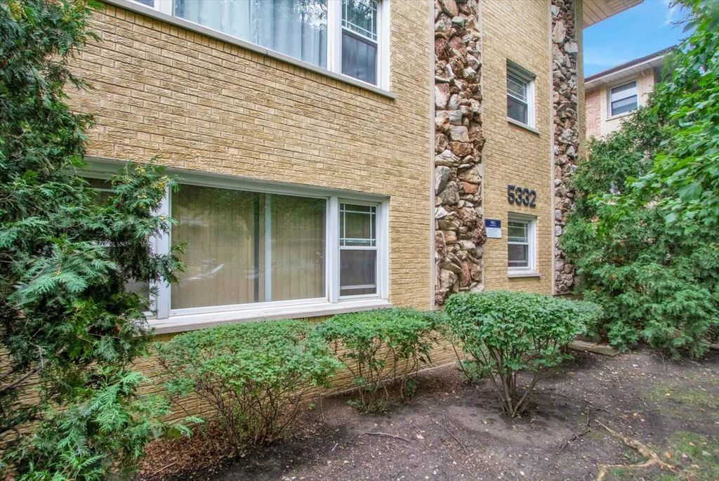 5332 W Windsor Avenue 2f, Chicago