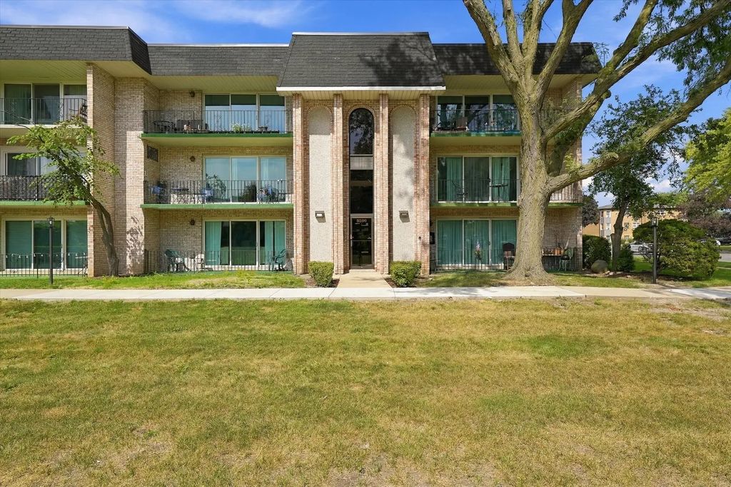 9200 S Pulaski Road 3e, Oak Lawn