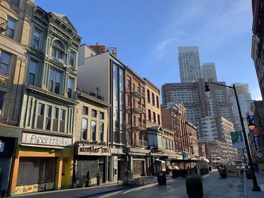 234 6th Street 10, Jersey City