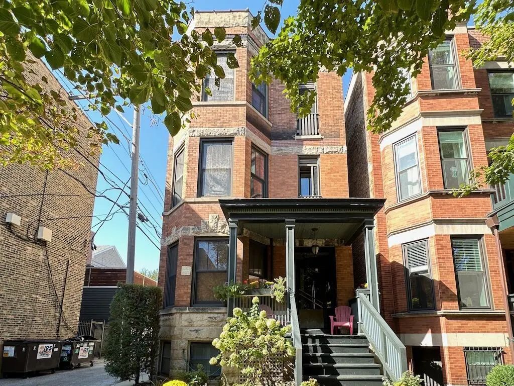 3614 N Bosworth Avenue 3r, Chicago