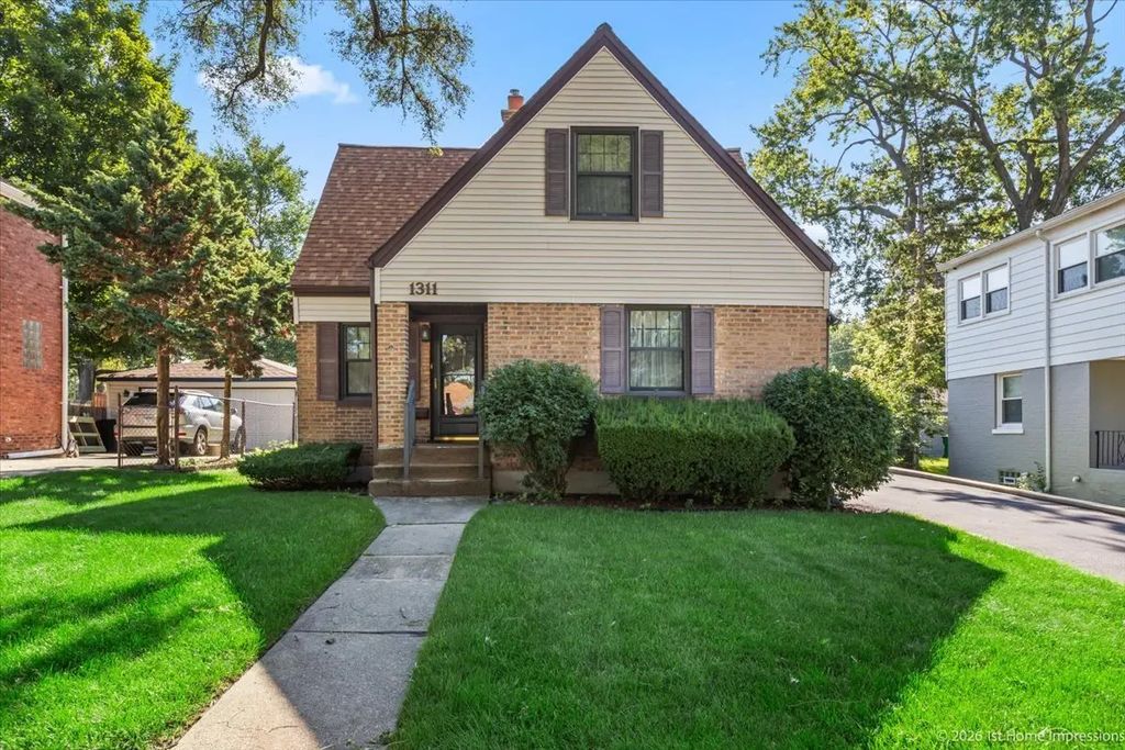 1311 Heidorn Avenue, Westchester