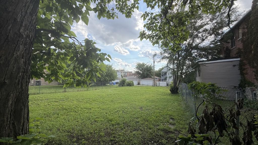 6932 S Vernon Avenue, Chicago