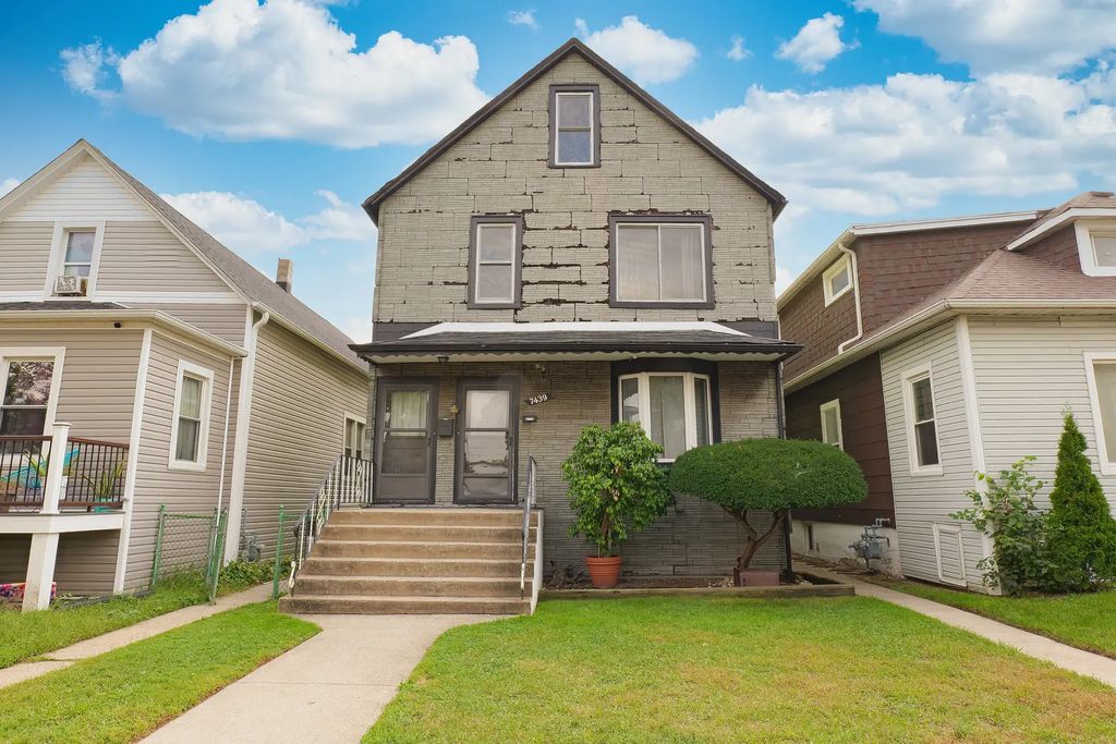 7439 W 56th Street, Summit
