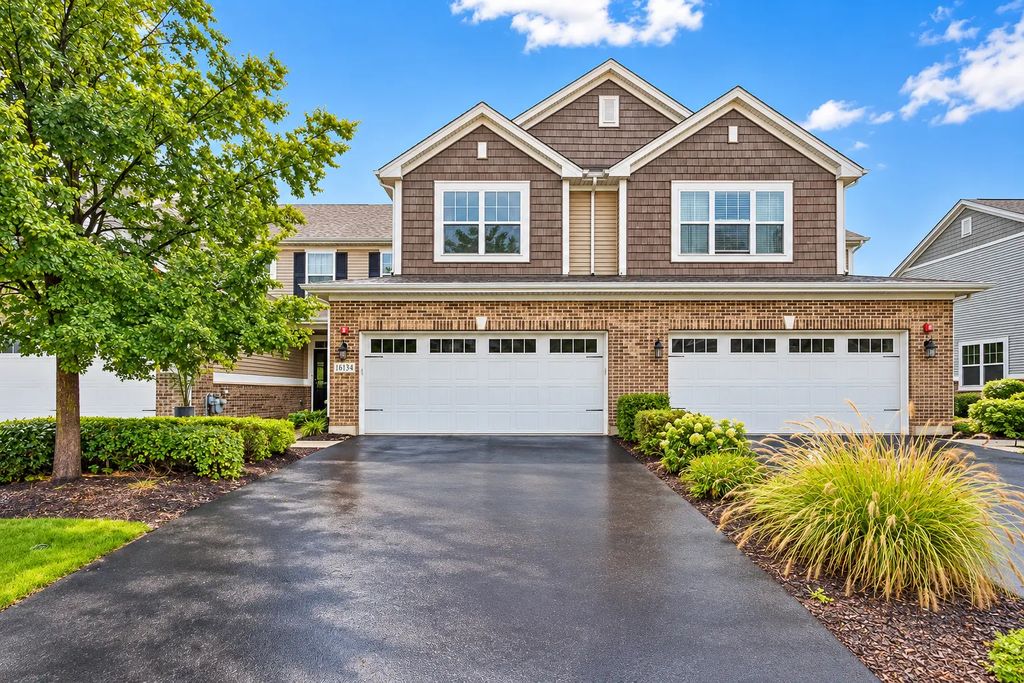 16134 W Coneflower Drive, Lockport