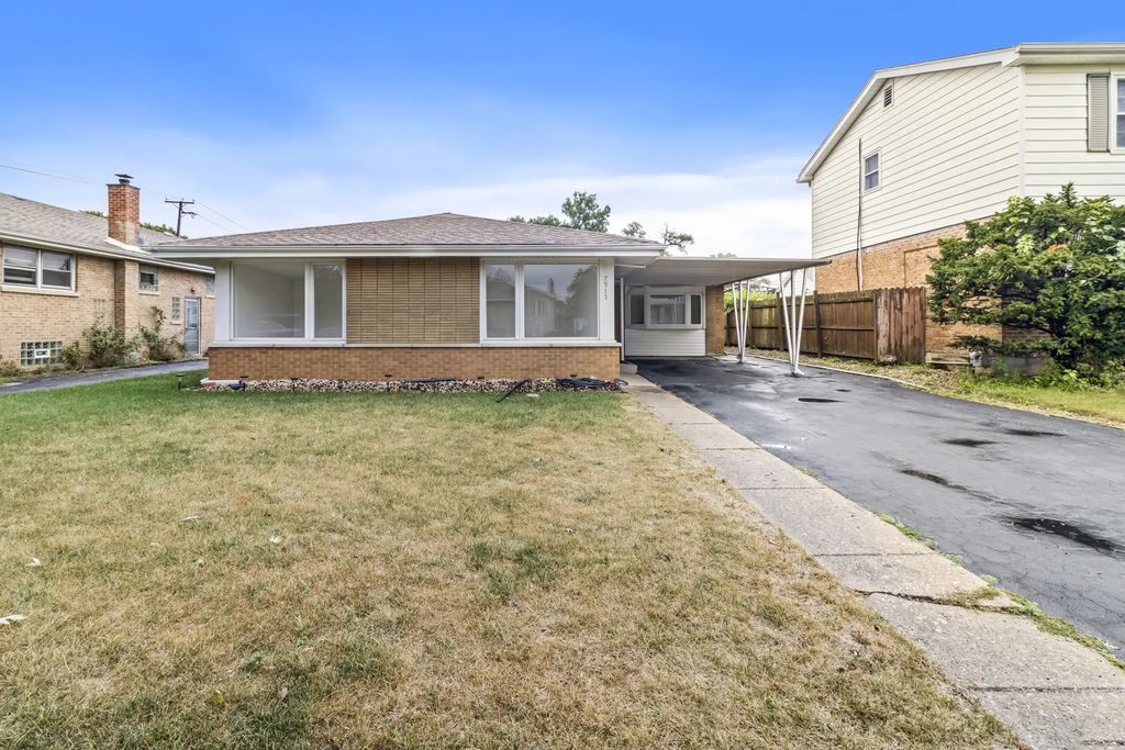 7915 Massasoit Avenue, Burbank