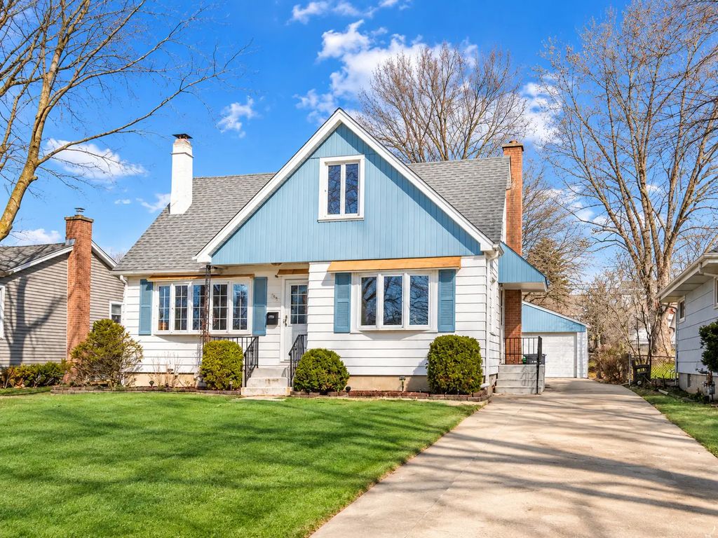 352 W Graham Avenue, Lombard