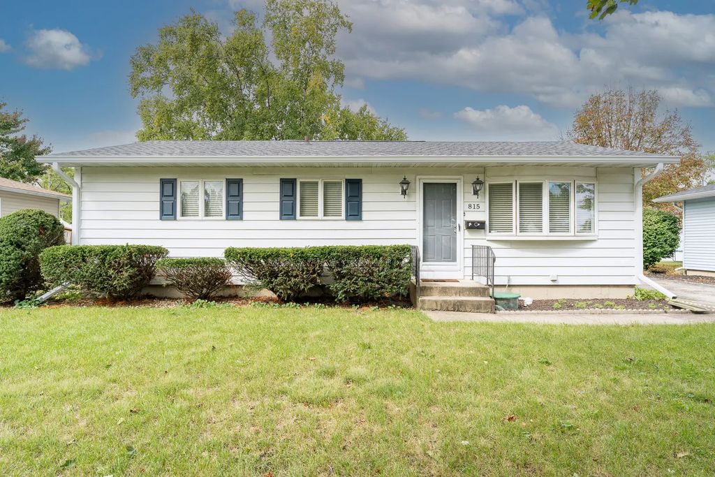 815 Pearson Drive, Joliet