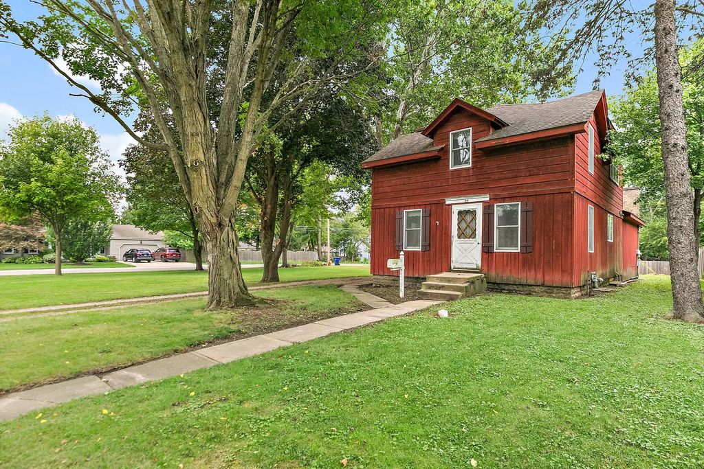 34 Nebraska Street, Geneva