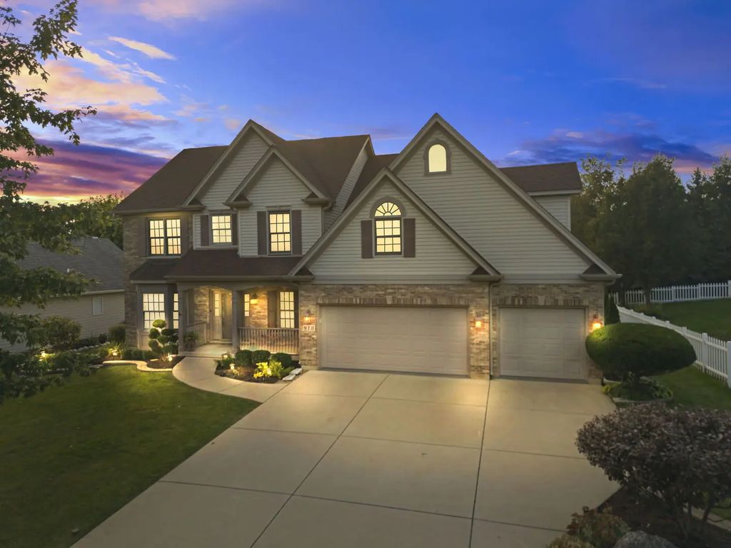 918 Elm Street, Sugar Grove