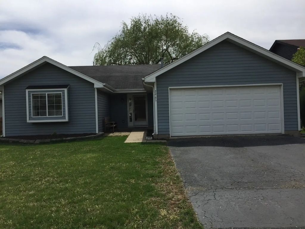 2965 Middlebury Court, Aurora