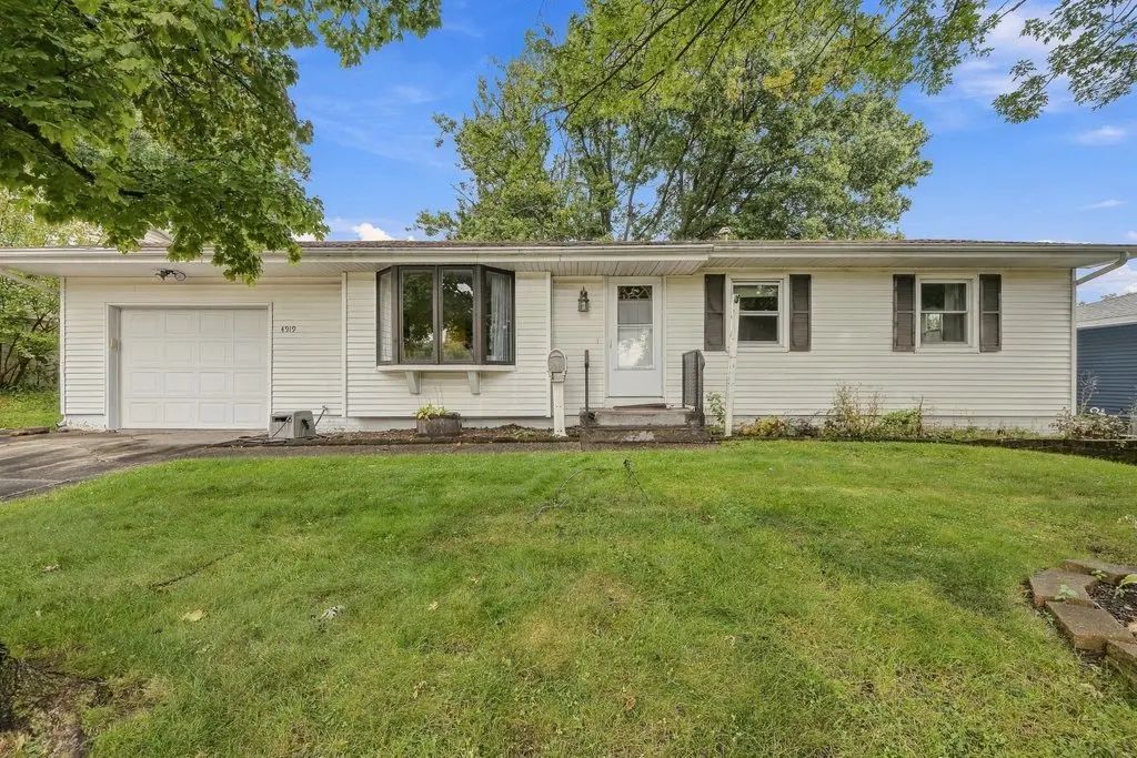 4919 Brown Street, Davenport