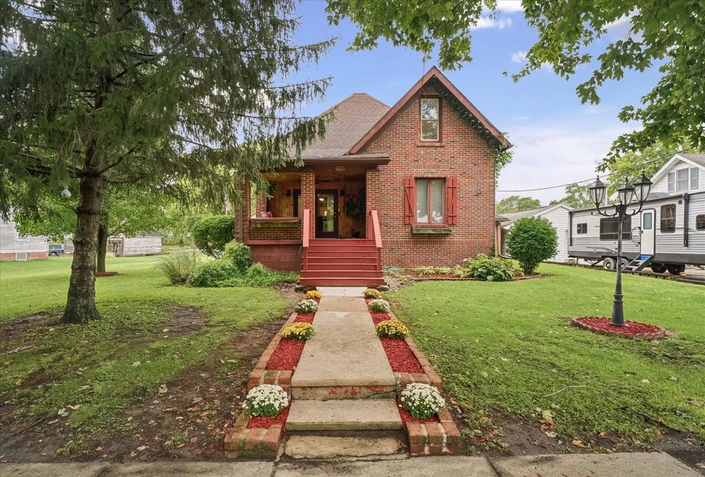 605 N Vermilion Street, Allerton