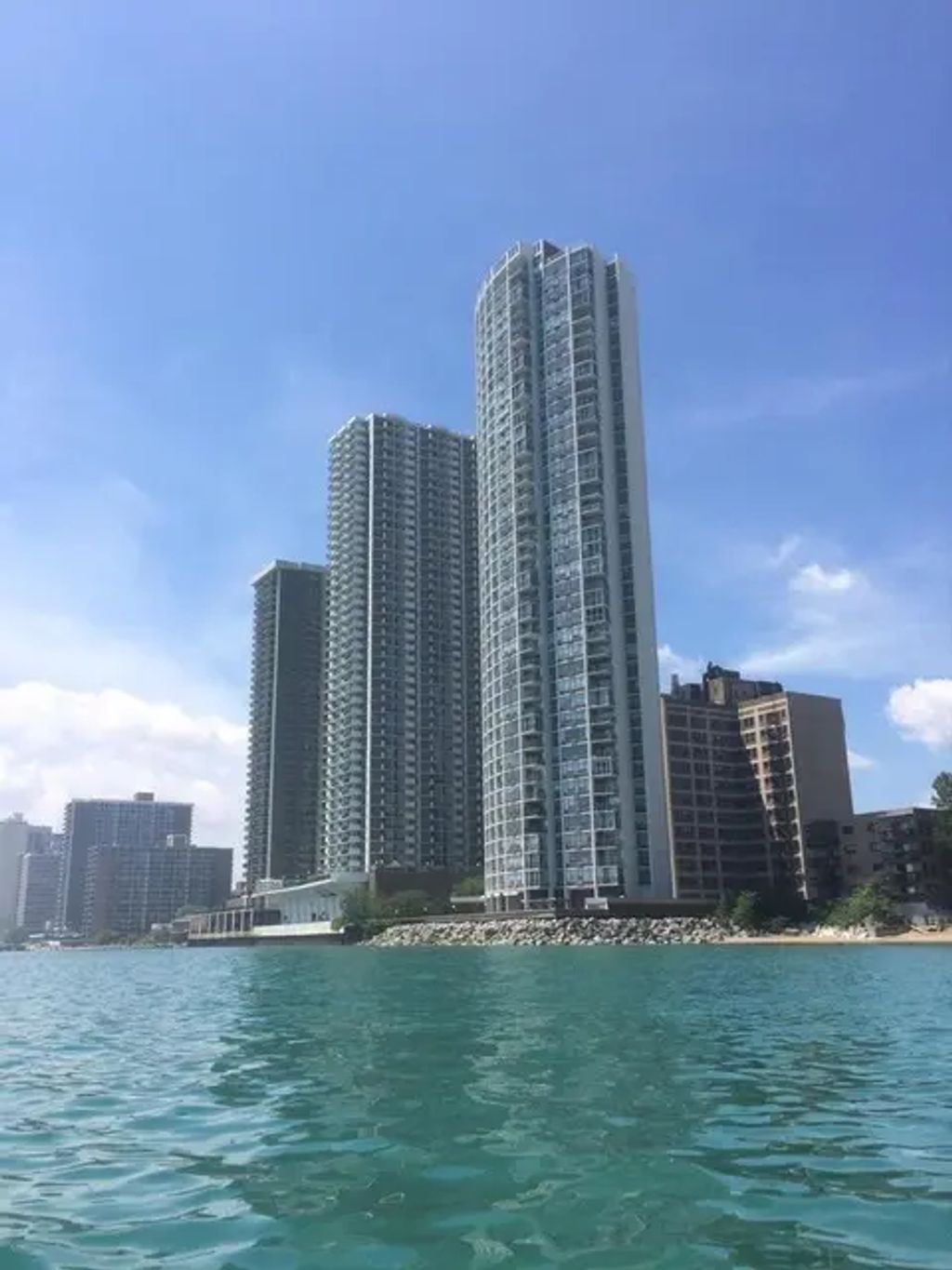 940 W Glenlake 42a, Chicago