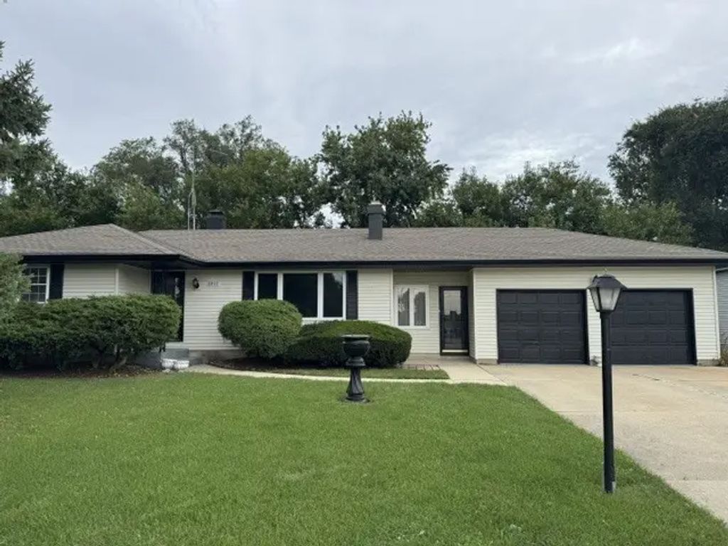 23932 W Renwick Road, Plainfield