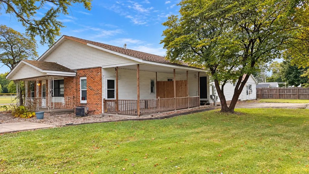 403 N Finis Street, Virden