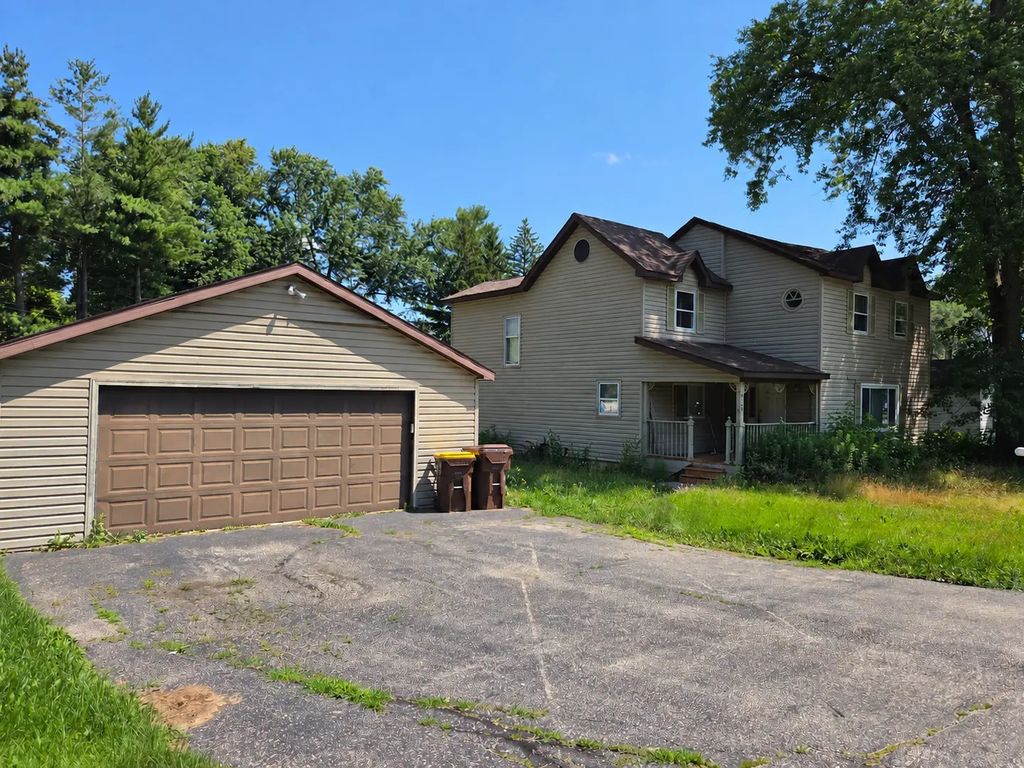 8404 Dorr Road, Wonder Lake