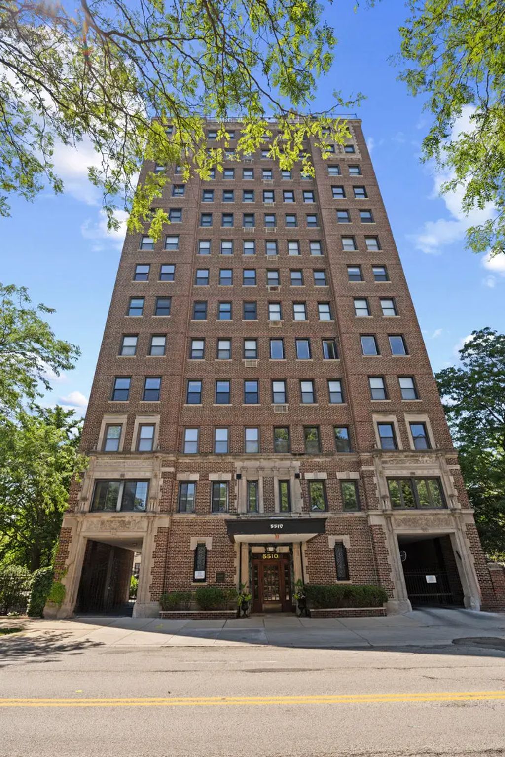 5510 N Sheridan Road 2a, Chicago