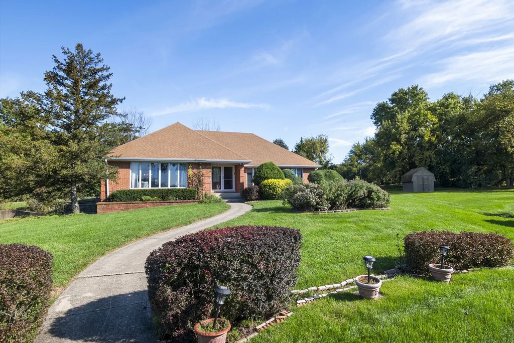 8120 Rosemere Court, Willow Springs