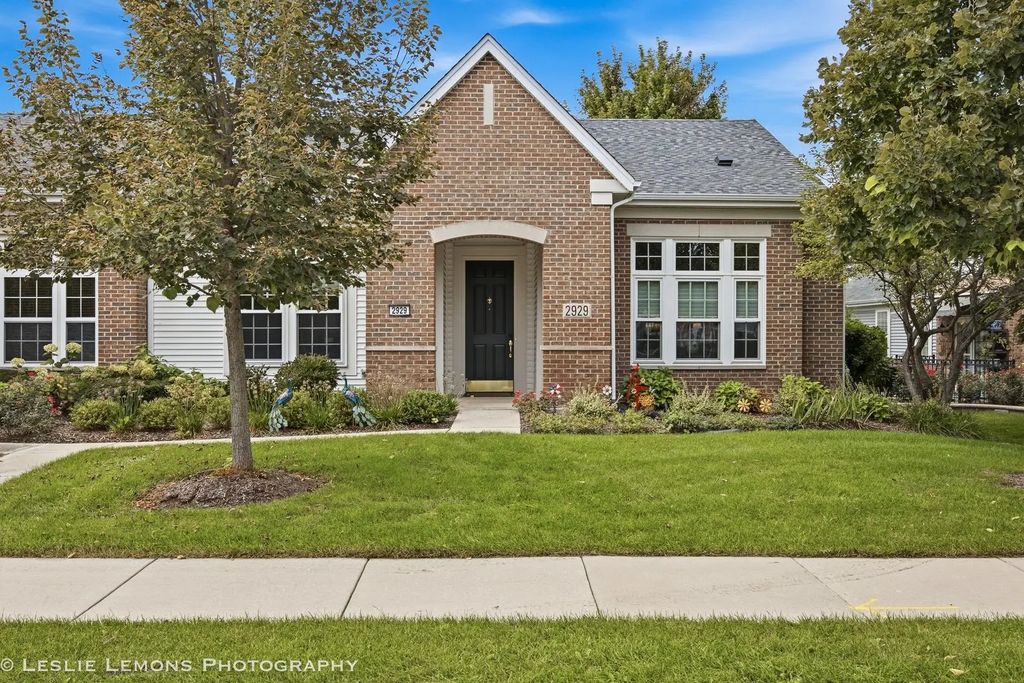 2929 Portage Street, Naperville