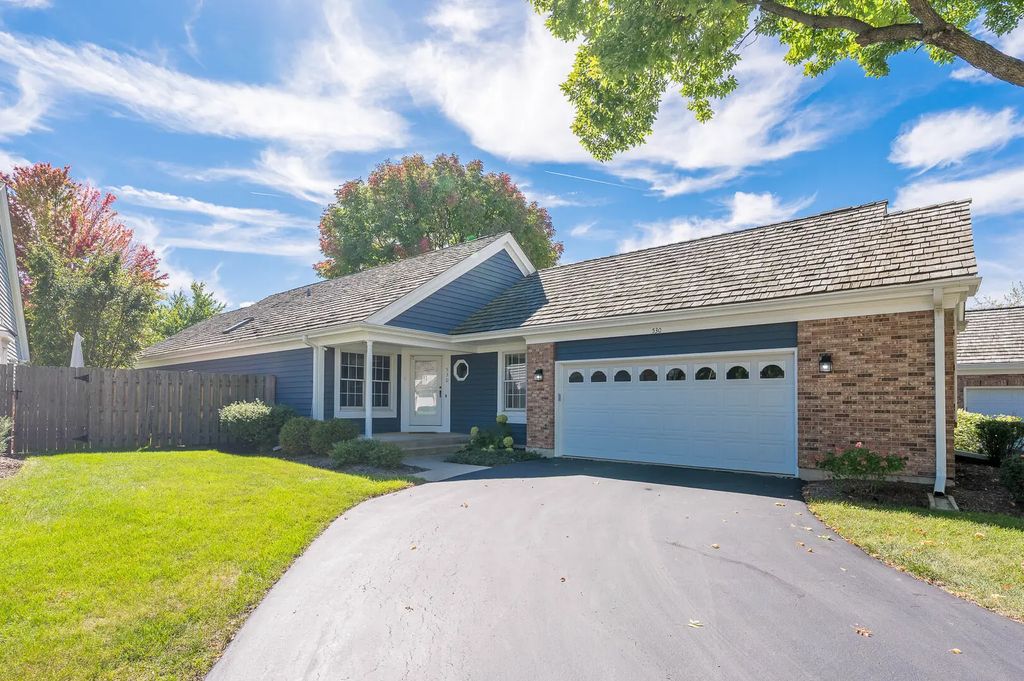 530 Park Barrington Way, Barrington