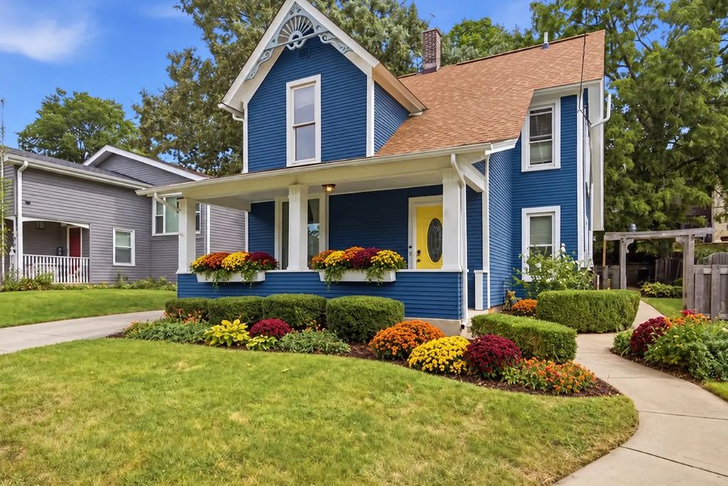 602 S 5th Avenue, St. Charles
