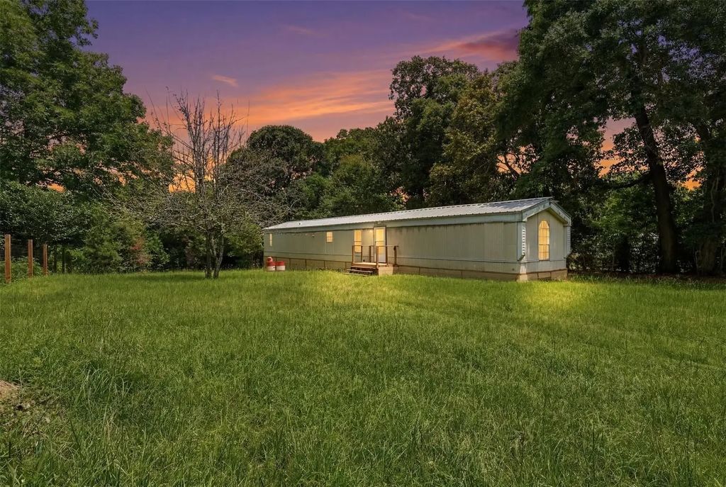 2351 Cherry Creek East Drive, Shepherd