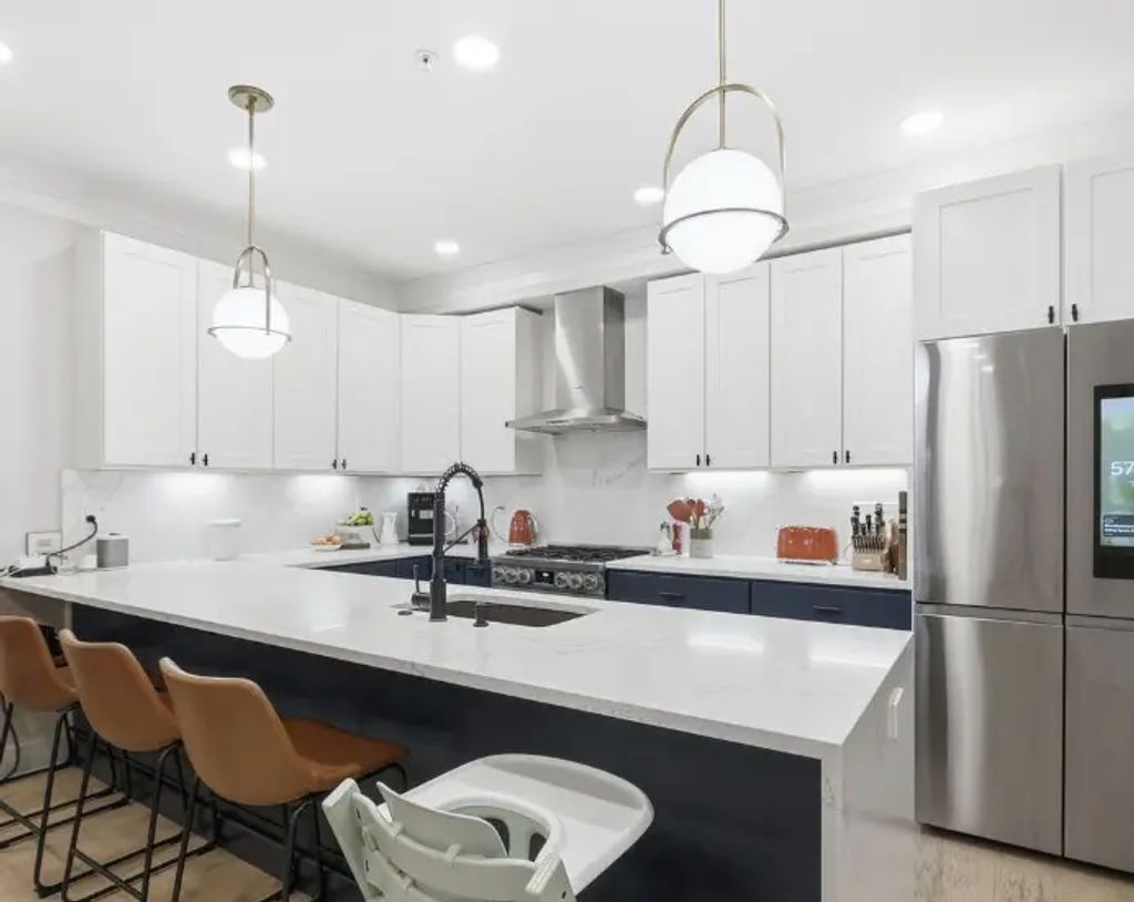756 Princeton Place Nw 1, Washington