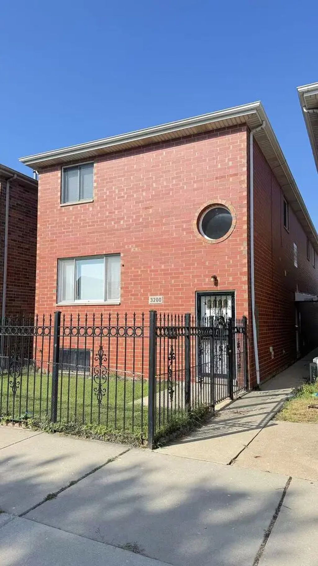 3200 S Throop Street B, Chicago