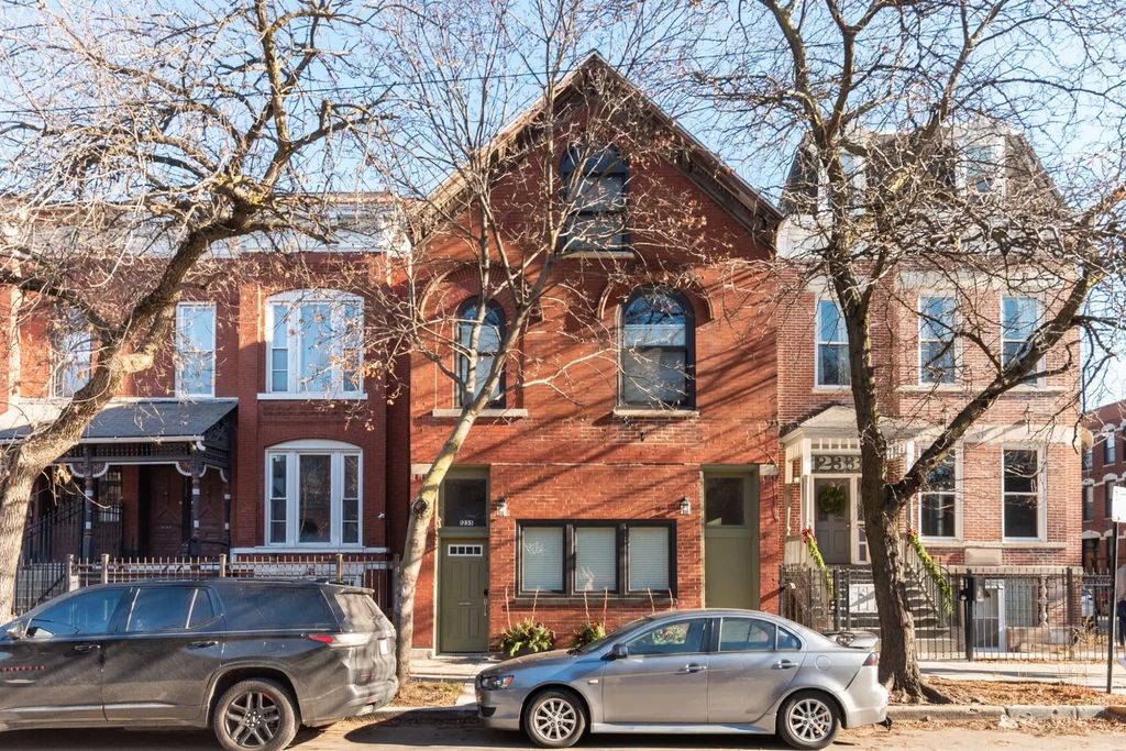1235 N Damen Avenue, Chicago