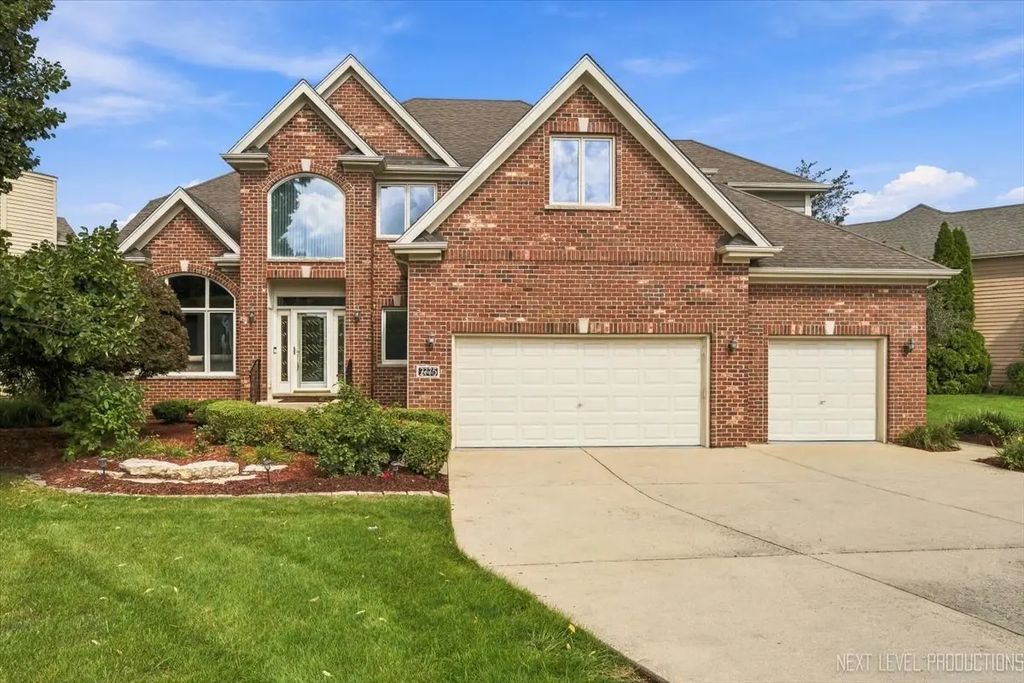 2775 Ginger Woods Drive, Aurora