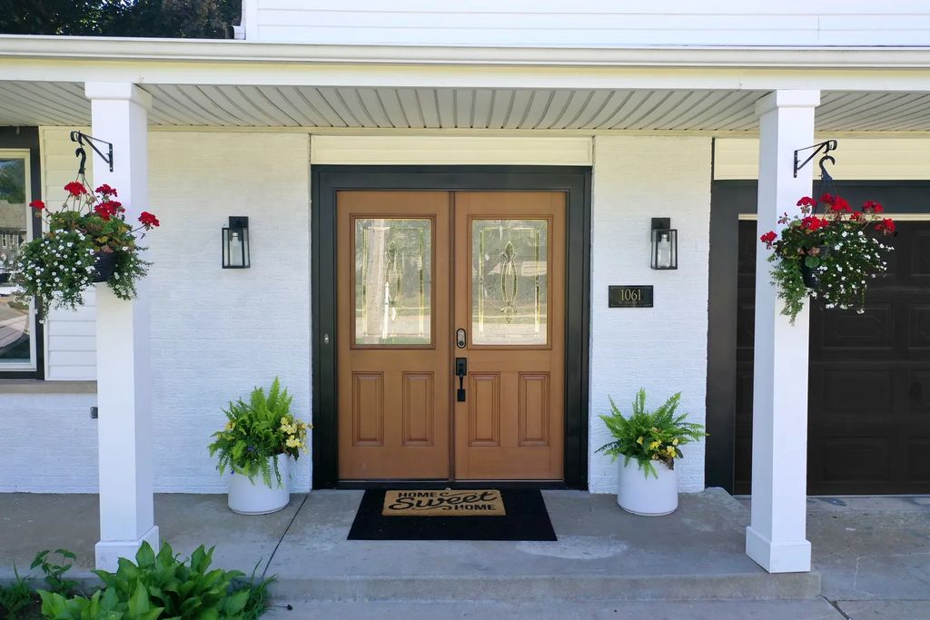1061 N Smith Street, Palatine