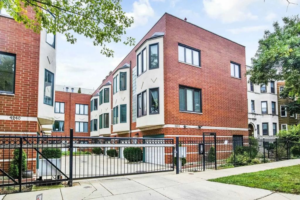 4240 N Kenmore Avenue 3n, Chicago