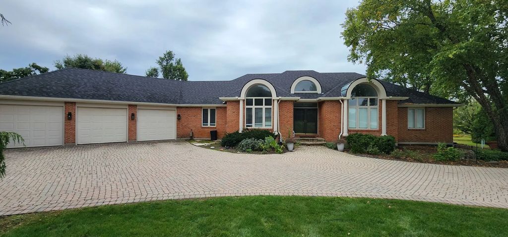 24919 W Townline Road, Grayslake
