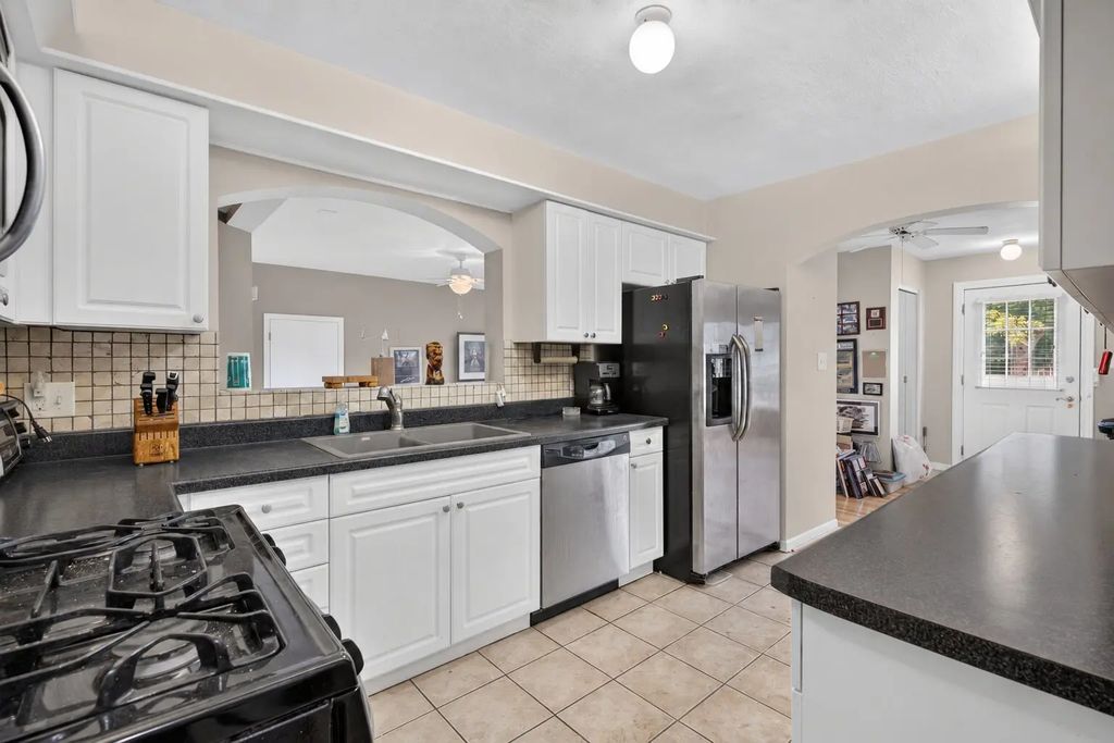 2N266 Prairie Ave photo 5