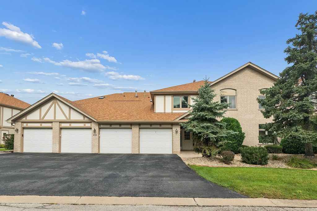 6510 Pine Trail Lane 4, Tinley Park