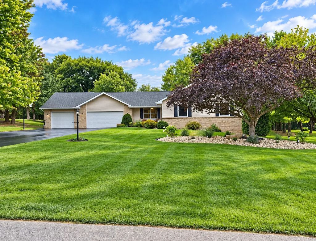 6775 Skyview Trail, Roscoe